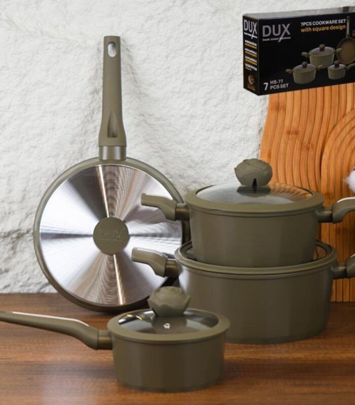 סט כלי בישול 7 חלקים של Tefal בצבע זית